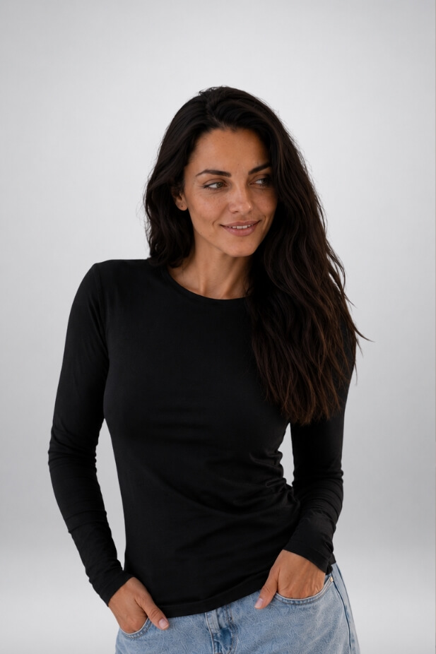 Women's cotton long sleeve T-shirt. Color: Black.